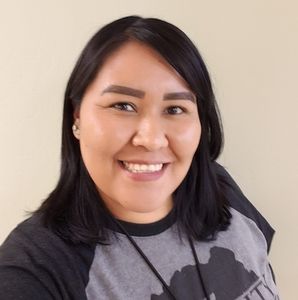 Meet your Posher, Alicia